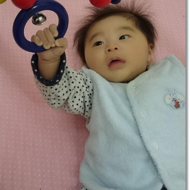 引き続き…うつ伏せ寝も頑張ってます！