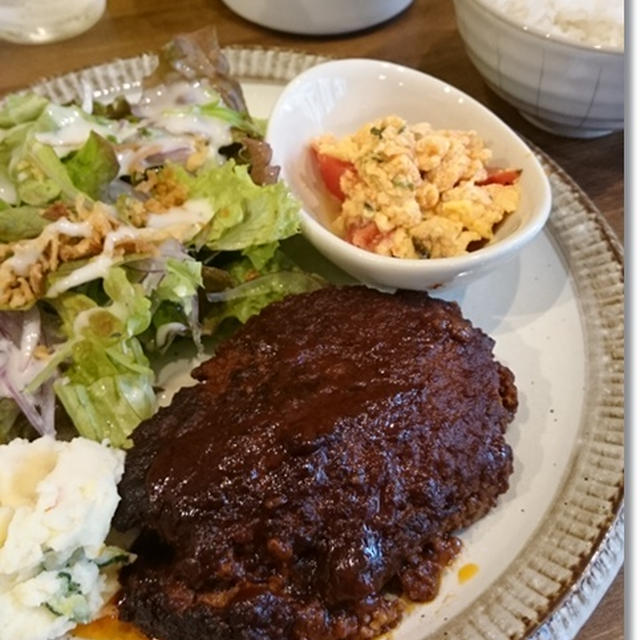 お友達がカフェをオープンしましたぁ～♪