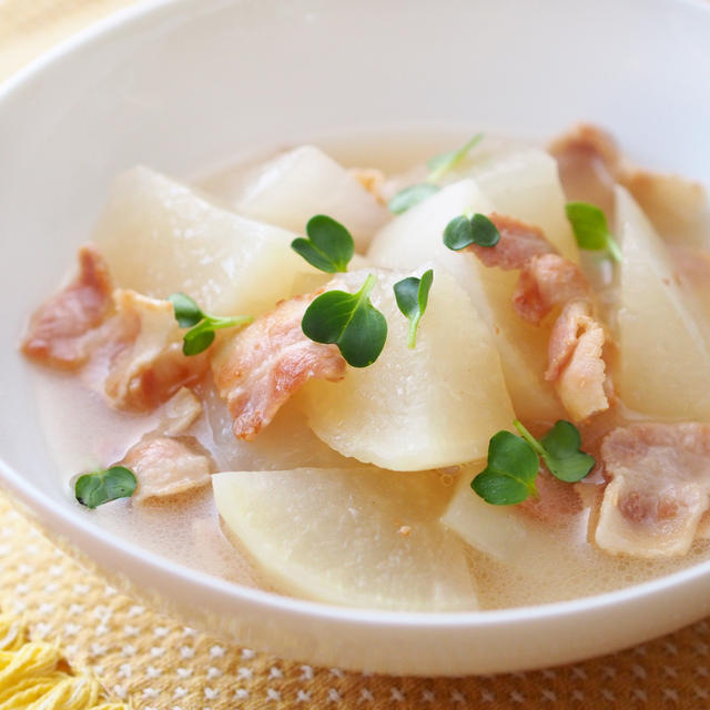 味付けは塩だけ！豚大根の和風ポトフ
