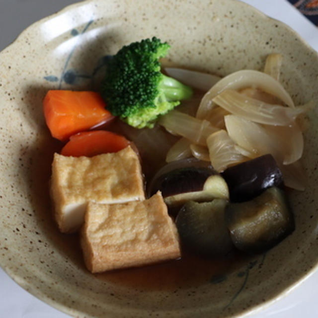 新玉ねぎと厚揚げの煮物★★★