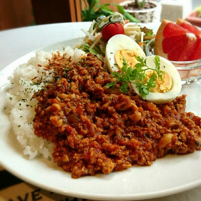 カレー嫌いさん遂に完食! きのこ香る秋のチキンキーマカレー♪ レシピ〈追記あり〉