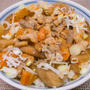 牛モツの煮込み丼