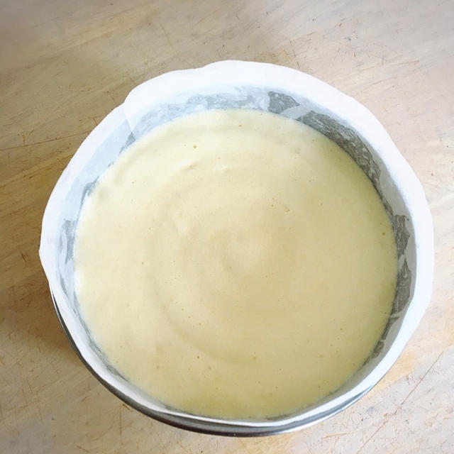 朝からコンビニに走る。家庭菜園