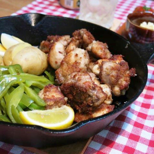 今日の晩ご飯/ココナッツオイルを使って、スキレットで作る「鶏もも肉のパン粉焼き」で晩酌！