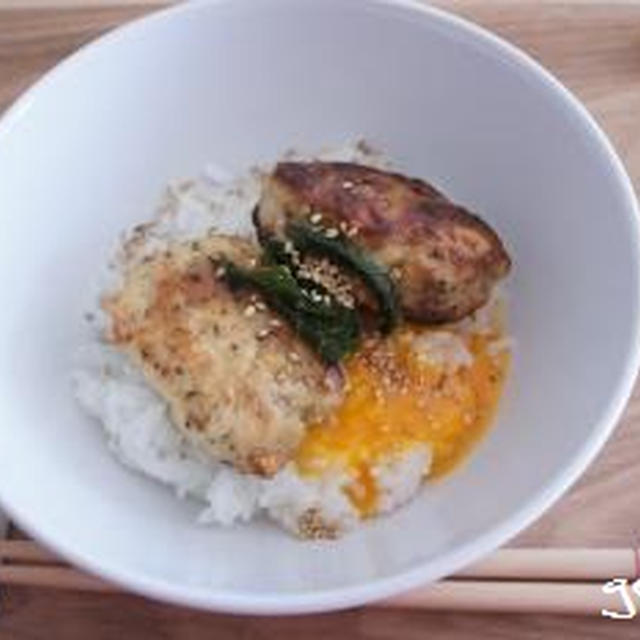 鶏つくね丼
