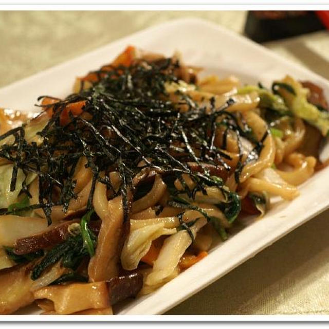 《一人晩ご飯》《北里大学病院ロビーからの眺め》