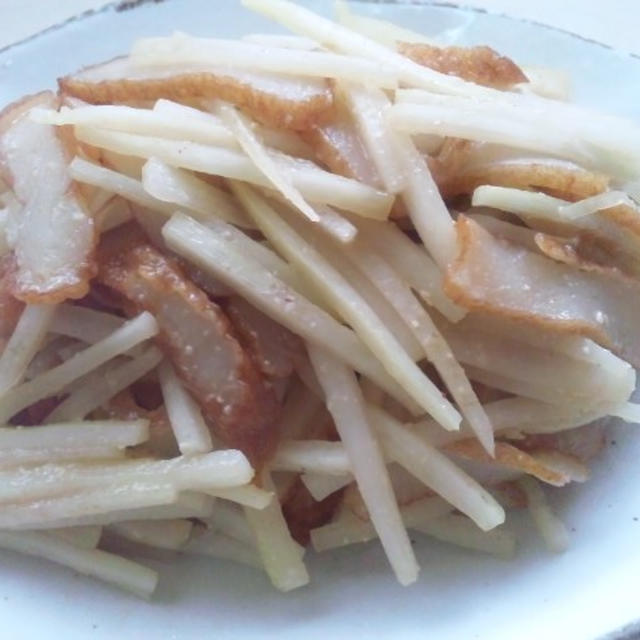 大根の皮とさつま揚げの味噌炒め