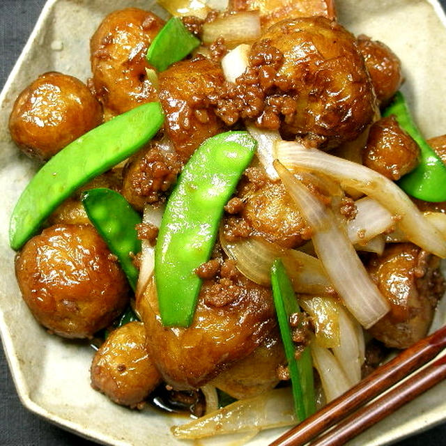 新じゃがのジジばば煮