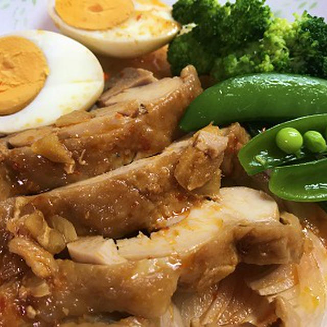 作りおきも出来る塩こうじに漬けこんだ鶏もも肉の豆板醤煮♪