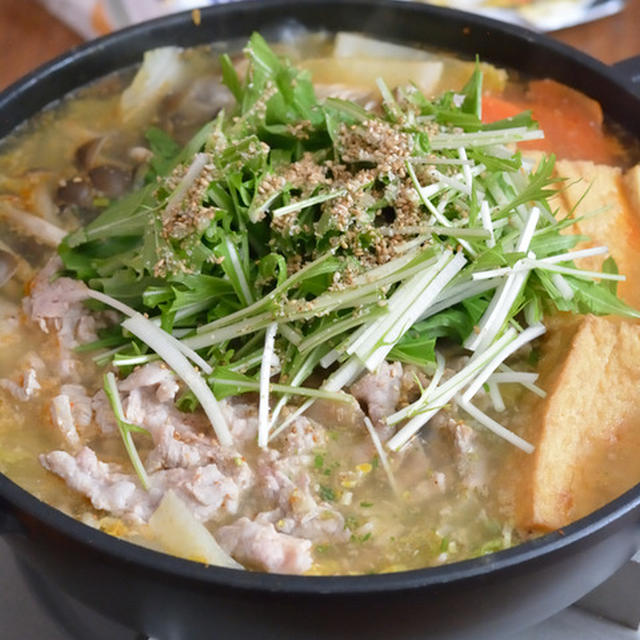 ピリ辛豚袋麺鍋。【フレーバー何でもOK・袋麺鍋・豚こま鍋】