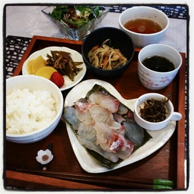 朝食☆鯛の昆布じめ☆