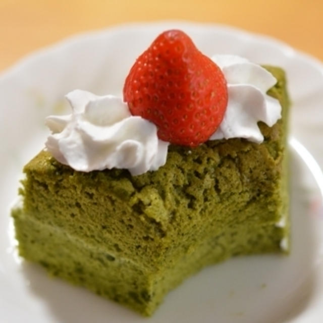 抹茶苺ケーキ