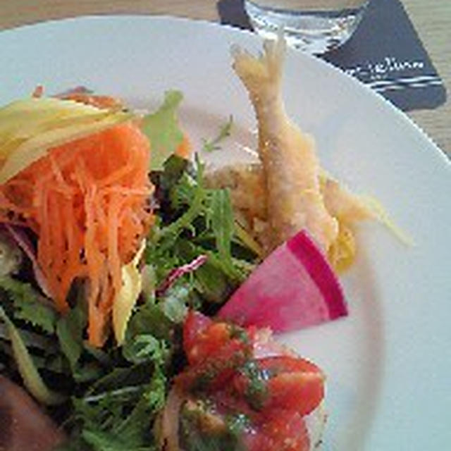 ２１日日泰寺近所でランチ