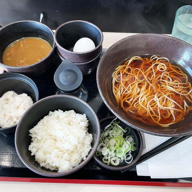 月見芋ミニ丼セット（温）にカレールーを添えて啜る（番外編）〜ゆで太郎〜