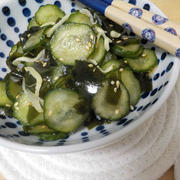 きゅうりとわかめの酢の物・家計に優しい節約料理！