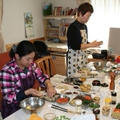 平成25年2月（105回目）の韓国家庭料理教室「韓　サモhansamo」の風景です。