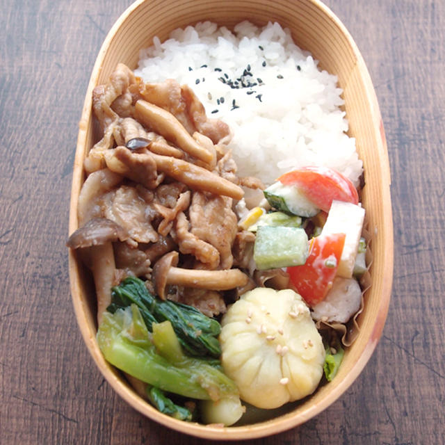 生姜焼きで男子学生弁当