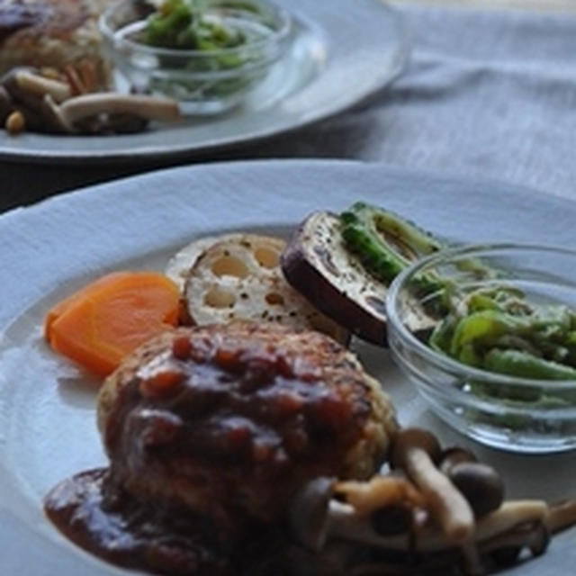 チキンのハンバーグにコクをプラス♪