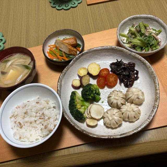 沢山作りすぎた晩御飯(笑)と、久々に坐禅に行ってきました。