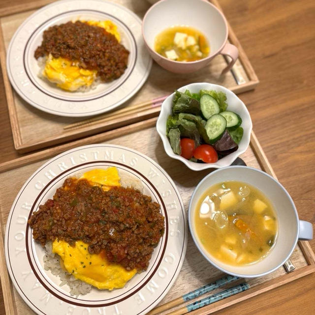 ミートソースを作った日の親子別々メニュー