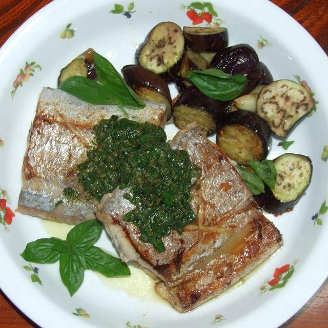 太刀魚バジルソース＆豚と小松菜のマヨソース