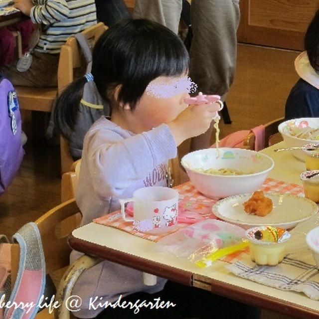 講演会→給食参観