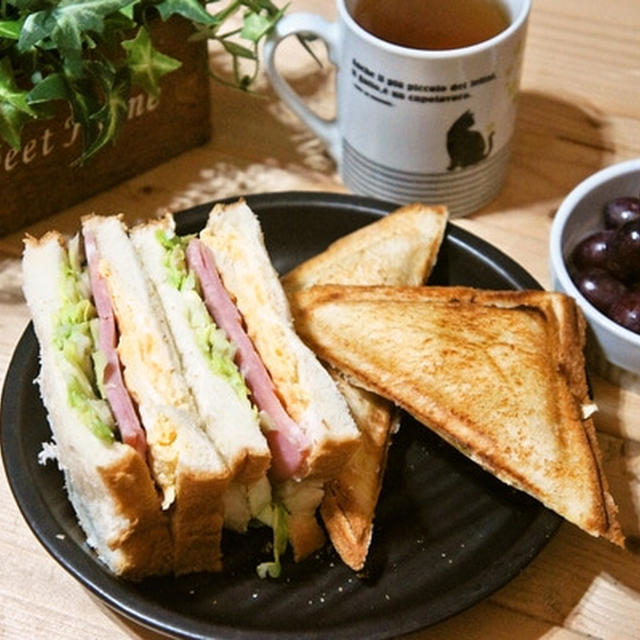 破壊されてしまった(´・∀・ill)。。。と朝ごはん