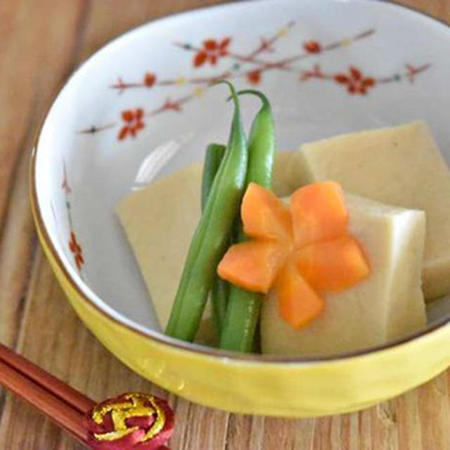 【高野豆腐レシピ】家庭料理の定番！！マスターすれば料理上手といわれる。高野豆腐の煮物の作り方