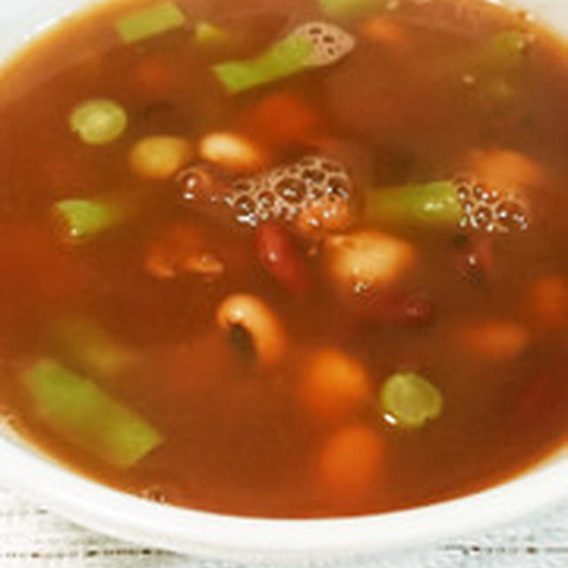 簡単、豆のスープ