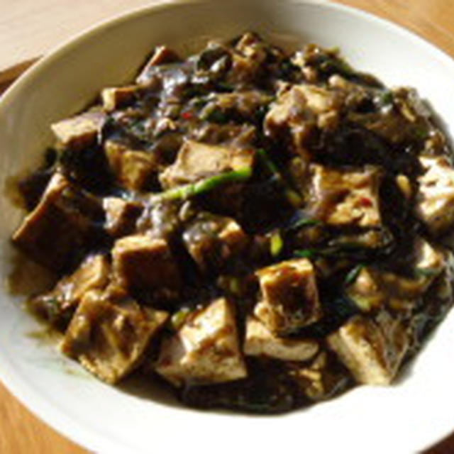 ネギニラ“黒”麻婆豆腐