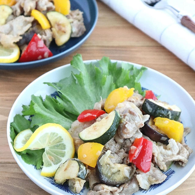 食欲そそる☆夏野菜と豚肉のねぎ塩レモンソテー