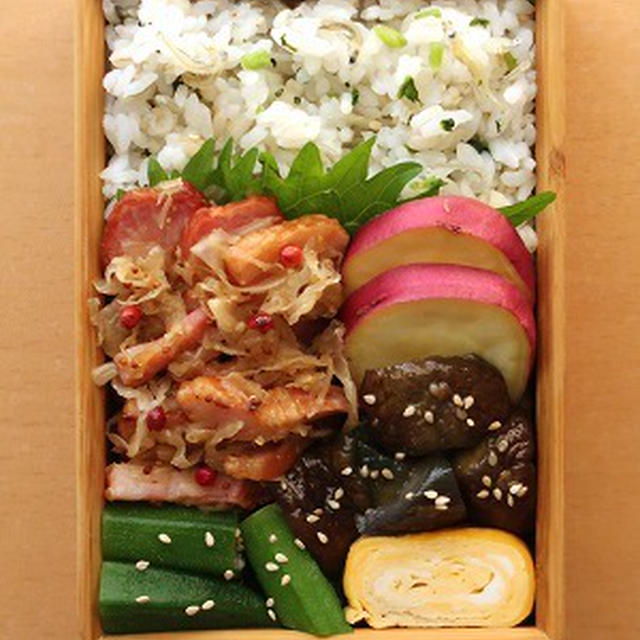 ザワークラウトとベーコンの煮込み