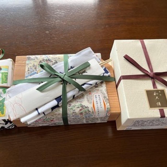 京都の名店のお弁当で家宴会