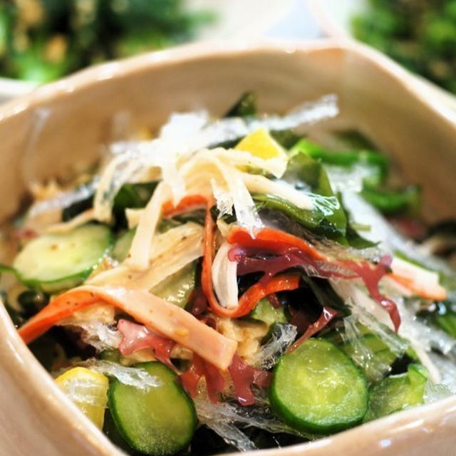 ■和のおかず（２）【糸寒天タップリの海藻サラダ】／頂き物の炊き込みご飯