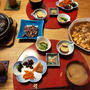 麻婆豆腐、土鍋ごはん、ほたるいか、小つまみ7品で晩酌