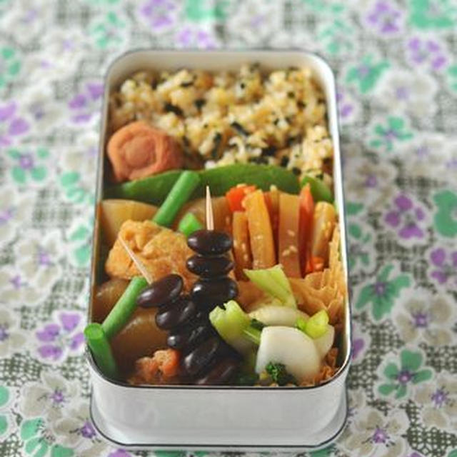 ママ弁「煮物のお弁当」