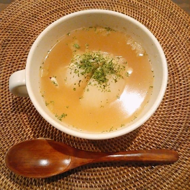 レンチン♪♫で丸ごと新玉葱のスープ