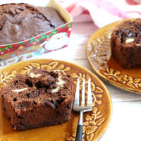 【簡単！クリスマスレシピ】チョコたっぷり贅沢仕様♪ダブルチョコ&ナッツのパウンドケーキ