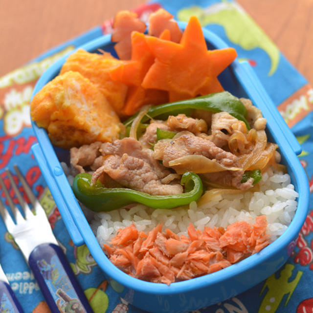 今日の幼稚園弁当。豚ピーマンの甘辛炒めほか、。