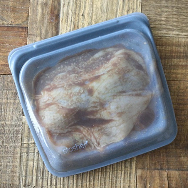 下味冷凍で家事を楽に！鶏もも肉の味噌漬けのレシピ