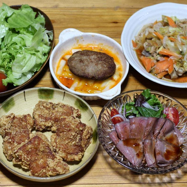 ローストビーフ、鶏の竜田揚げ、トッポギ＆ハンバーグほか。