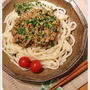 ニラたっぷり肉味噌うどん　と　ゴーヤ入り明太ポテトサラダ