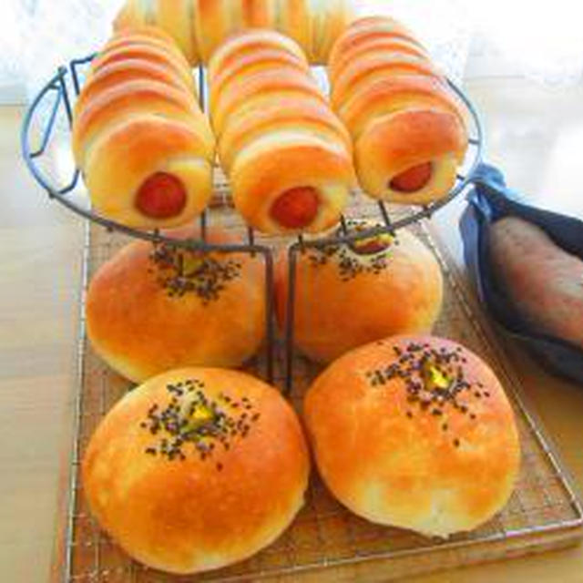 安納芋のあんぱん♪ウインナーカレーキャベツチーズパン♪