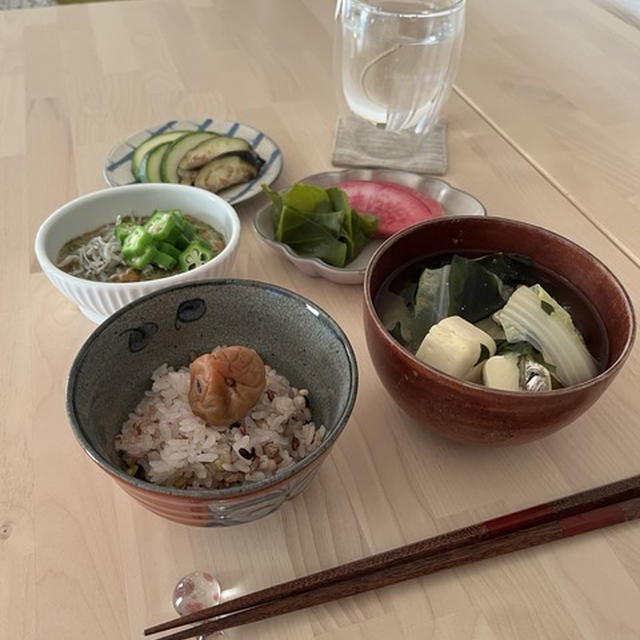 野菜だらけの朝ごはん
