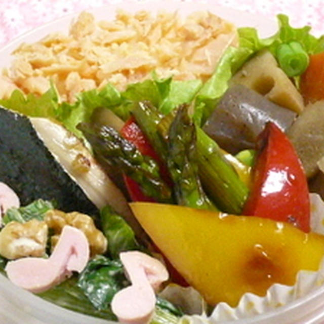 筑前煮＆ぶりのカボス胡椒焼き弁当