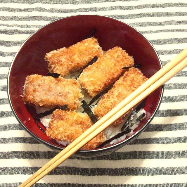 マグロカツ丼