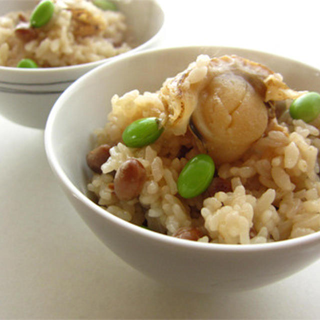 炒り大豆とほたての炊き込みご飯