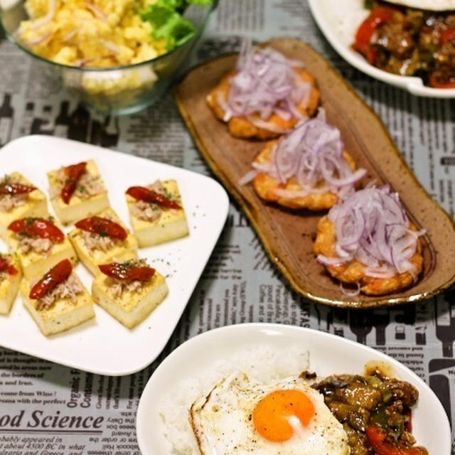 イタリアン風一口豆腐ステーキ / ナスとピーマンのピリ辛肉味噌のっけご飯