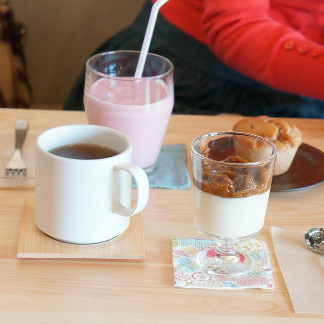 西荻窪のTrimさまにて豆乳プリン