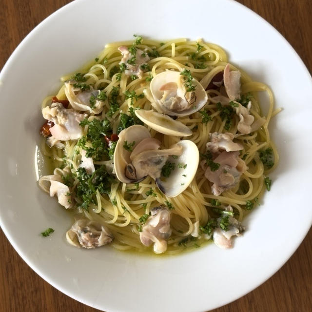 蛤パスタととんかつ定食